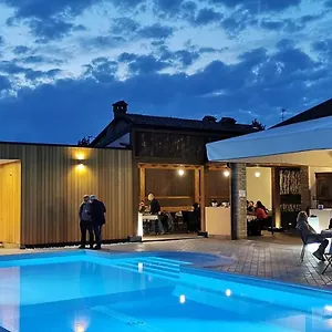 Agriturismo-r&b Corte Dei Gioghi , Ferrara Italia